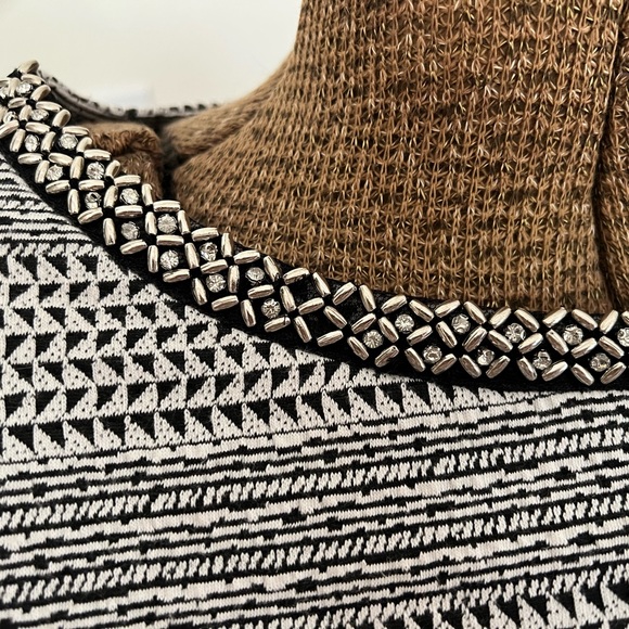 Xhileration Dress - Picture 5 of 10